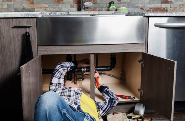 Best Clogged Drain Plumber  in New Concord, OH